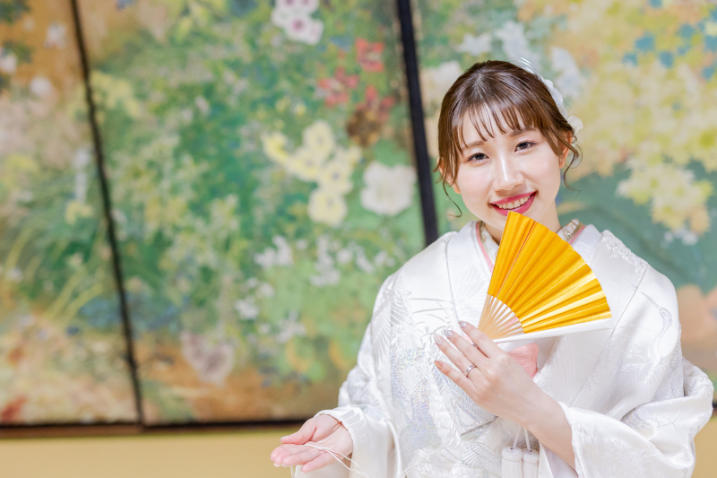 <夏でも涼しく!>〜9月末まで☆白・色両方OK新婦衣装2点2カ所ロケ→15万円程度から!