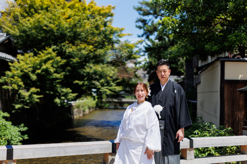 <10TH企画>令和8年8月8日 888の日 衣装1着ロケ&スタジオ付き 4組限定 88,888円