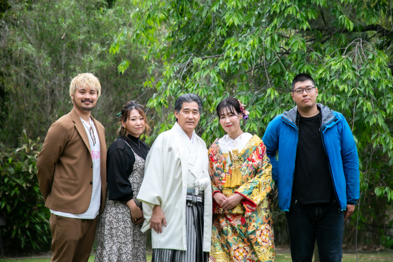 <バウリニューアル>☆記念日に京都で和装を着よう!主役夫婦で結婚○周年記念でスタジオ和装撮影 金婚式銀婚式にも!66,000円-