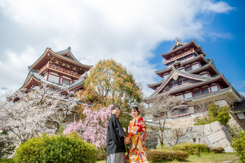 早期予約!<桜シーズン>白無垢色打掛両方☆選べるロケ地2箇所 →145,000円 1月末までに予約 打掛による値上がり無し