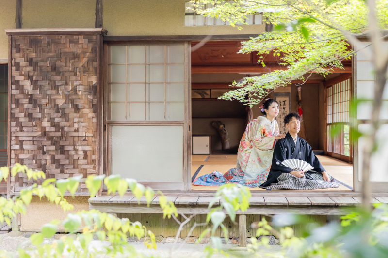<夏でも涼しく!>〜9月末まで☆白・色両方OK新婦衣装2点2カ所ロケ→15万円程度から!