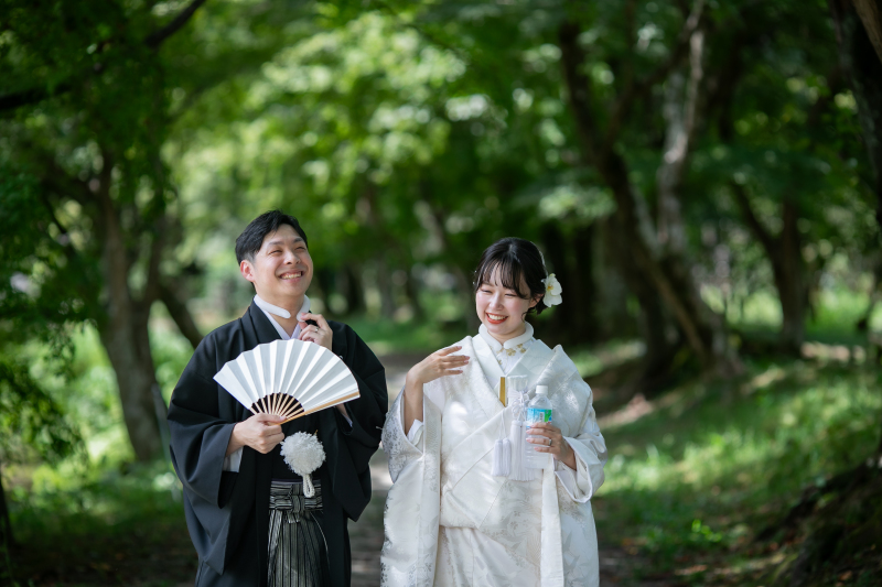 ＜選べるロケ地＞6月〜9月☆白・色両方OK満足ロケプラン-新婦衣装2点２カ所ロケ→132,000円衣装で追加料金なし