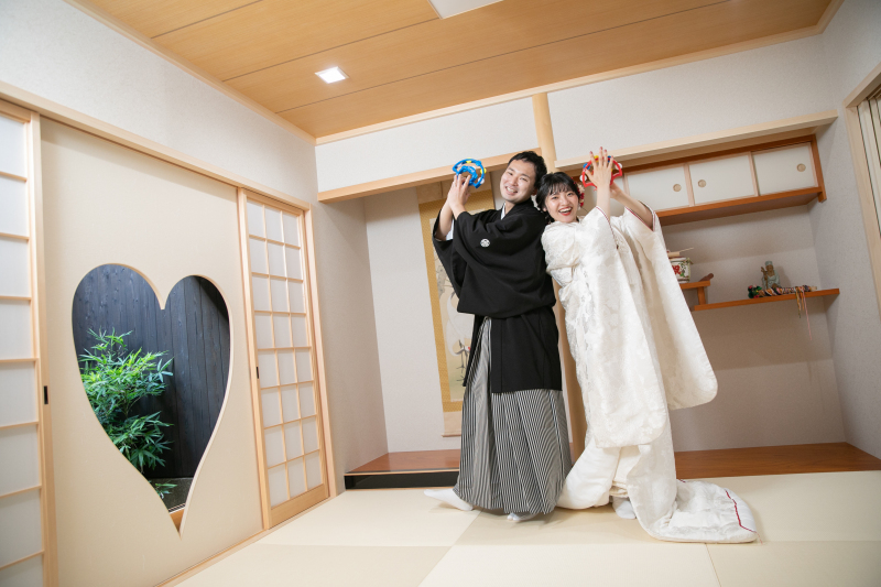 ＜選べるロケ地真冬＞衣装２点２箇所　1月2月冬ロケ！比較的人が少ない時期に　　白無垢色打掛両方　129,800円