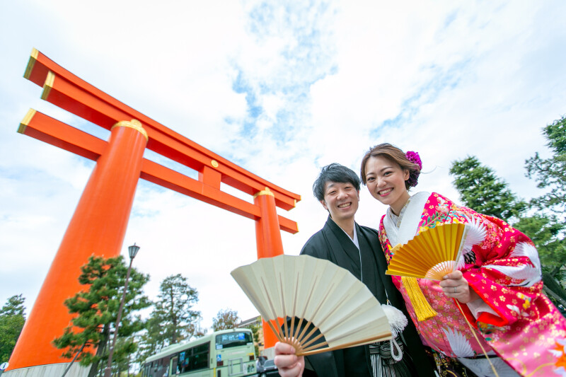 シンプルロケスペシャル-新婦衣装1点 撮影2時間半 選べるロケ2ヶ所 129,800円