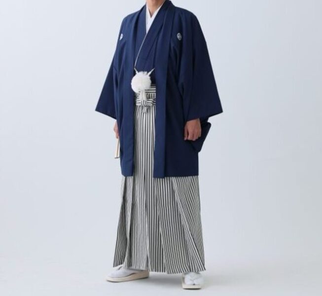 紺藤小葵紋付
