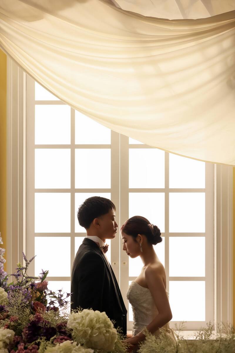 光の奥に浮かぶかたち