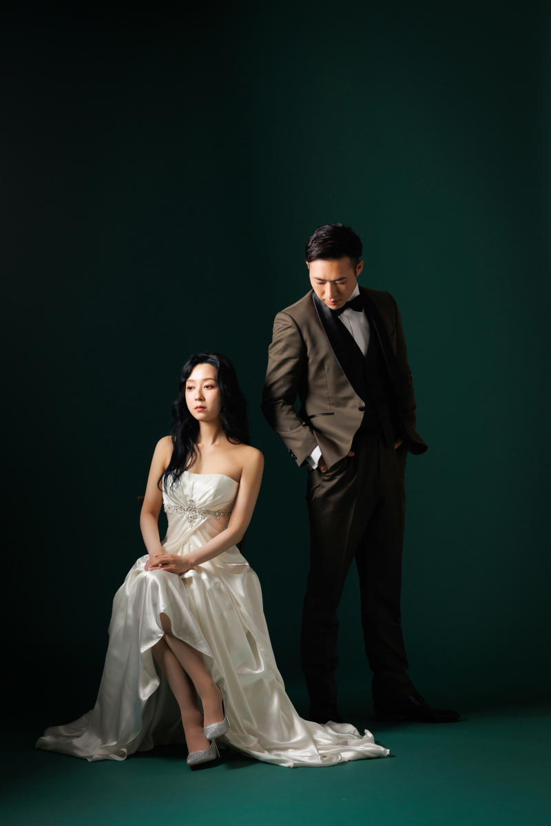 深緑の空間に漂う静けさ