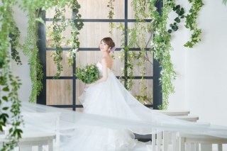 フェミニンなご新婦様♡