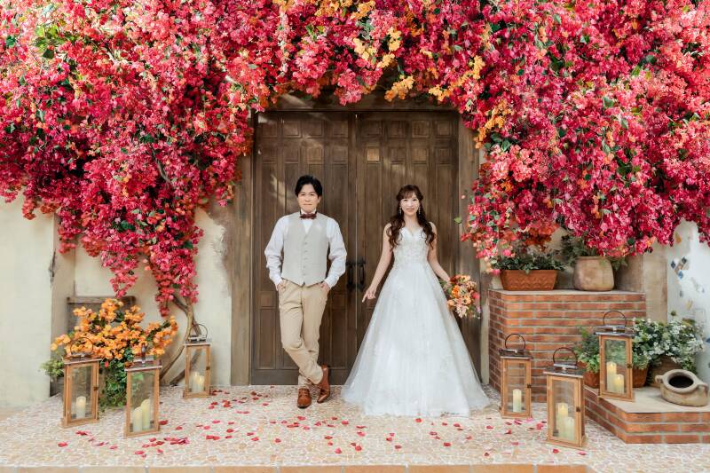 花の下で、まっすぐ