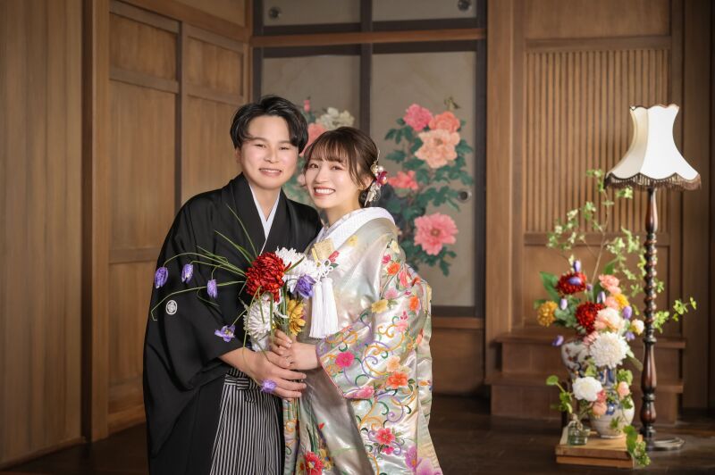 華やかなお花を添えて