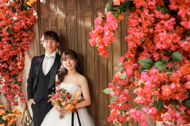季節の花々とクラシカルな空間で彩るフォトウェディング