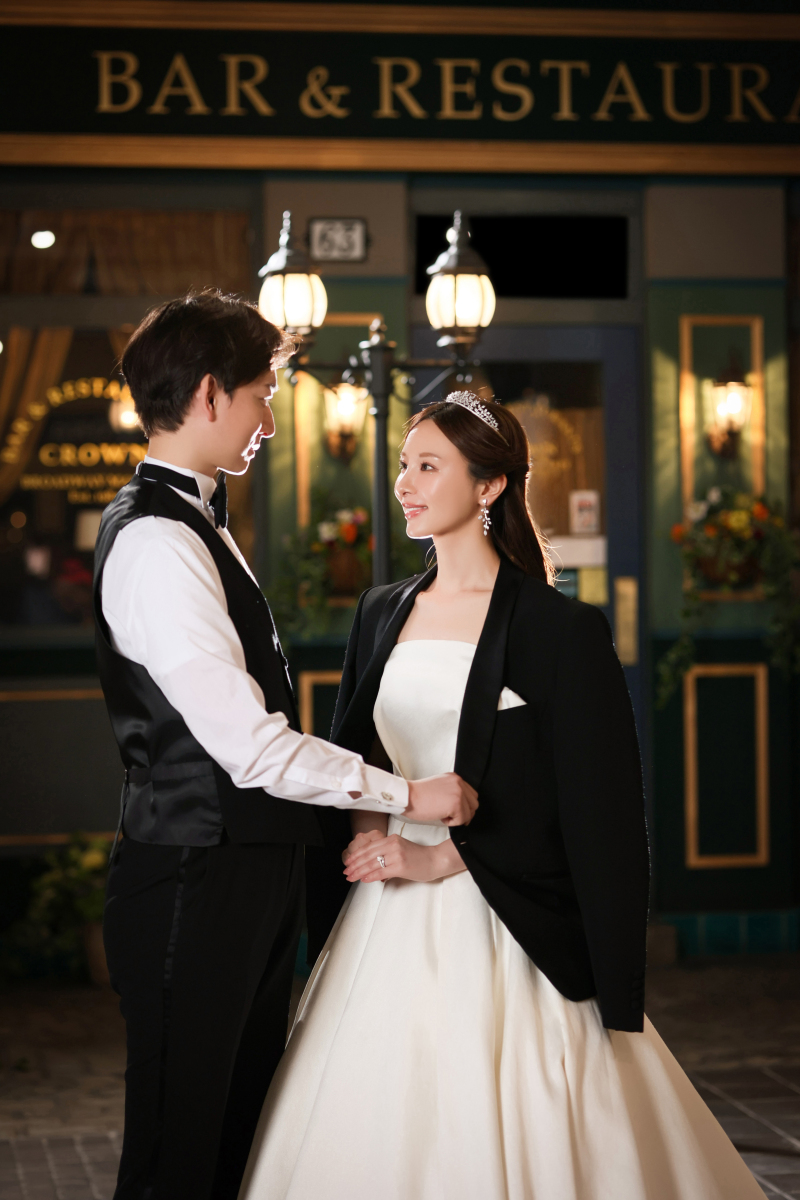 新郎様の紳士的な瞬間を