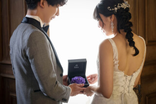 控えめな光と、少しの動きで形づくられる時間