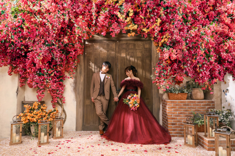 花の下、手をつなぐ午後