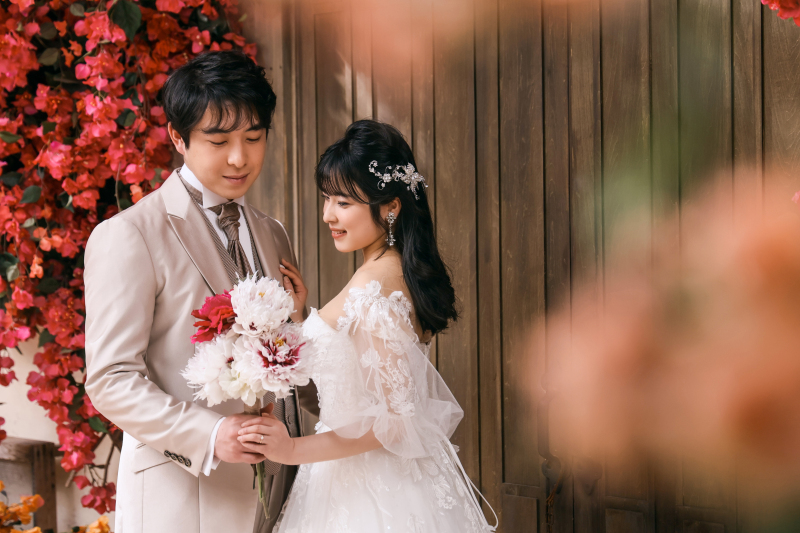 ブーゲンビリアのそばで