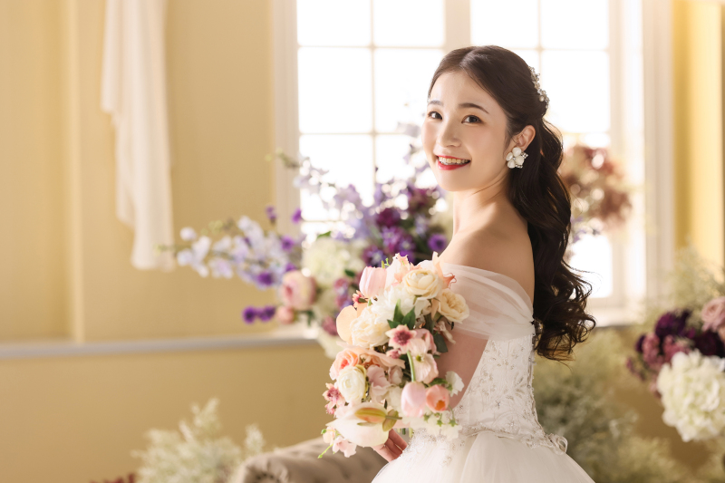 きらびやかに輝くソロウェディング