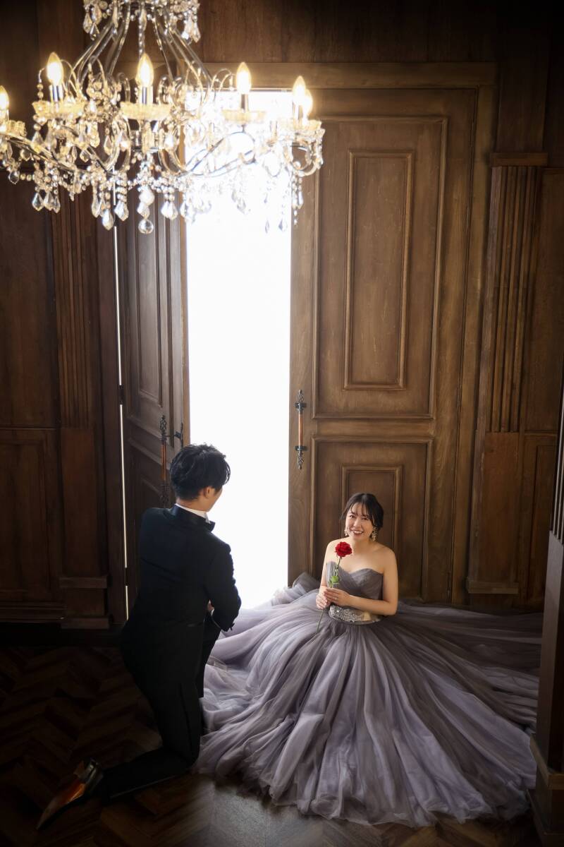 一輪を手渡す所作