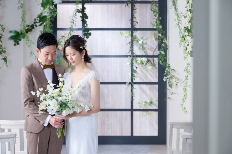 花束を見つめて