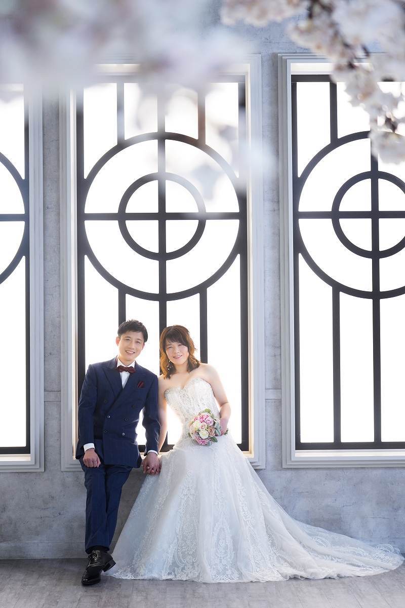 身を寄せ合って