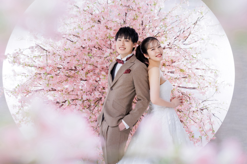 純白と桜のハーモニー