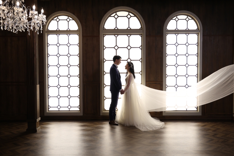 二人の間を駆け抜ける風を写真におさめて、、、