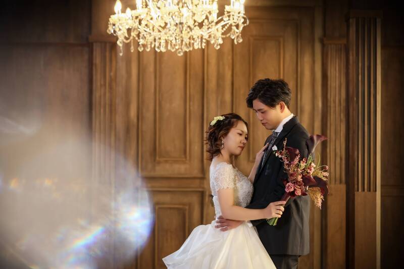 灯りの下の余白