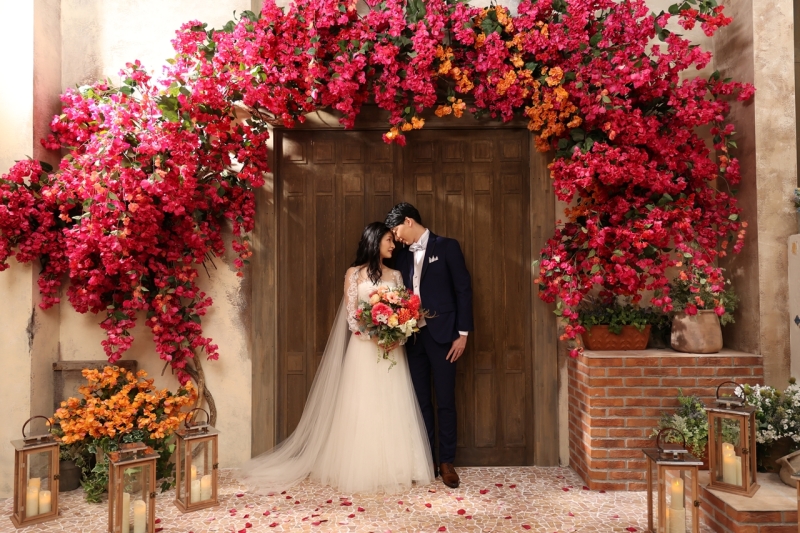 ブーゲンビリアの下でロマンティックに、、、♪