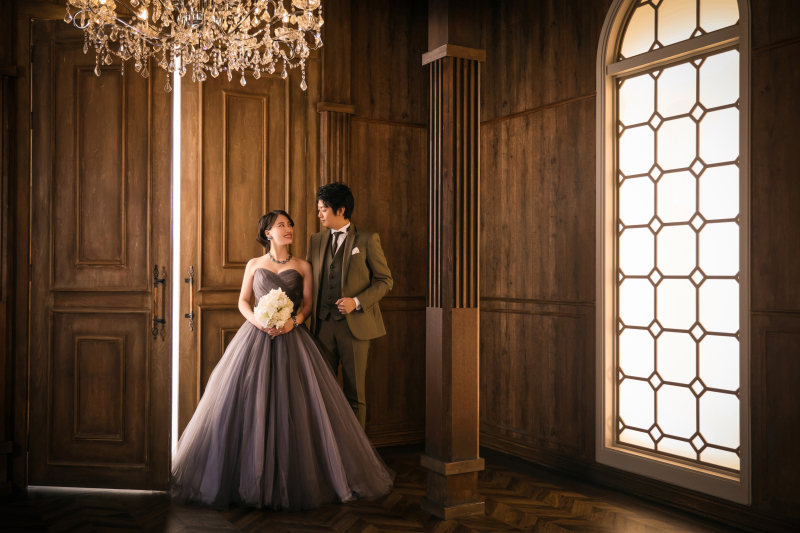 上品な空間で見合わせて