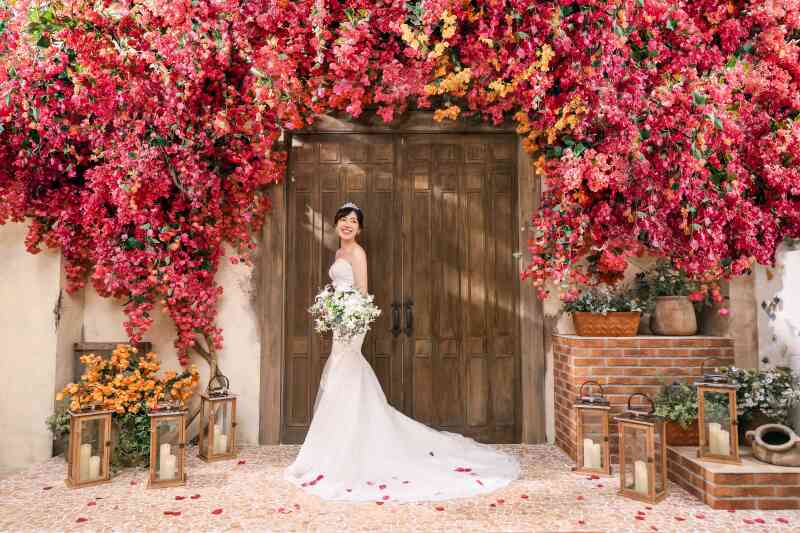 ウェディングドレスに衣裳チェンジ!