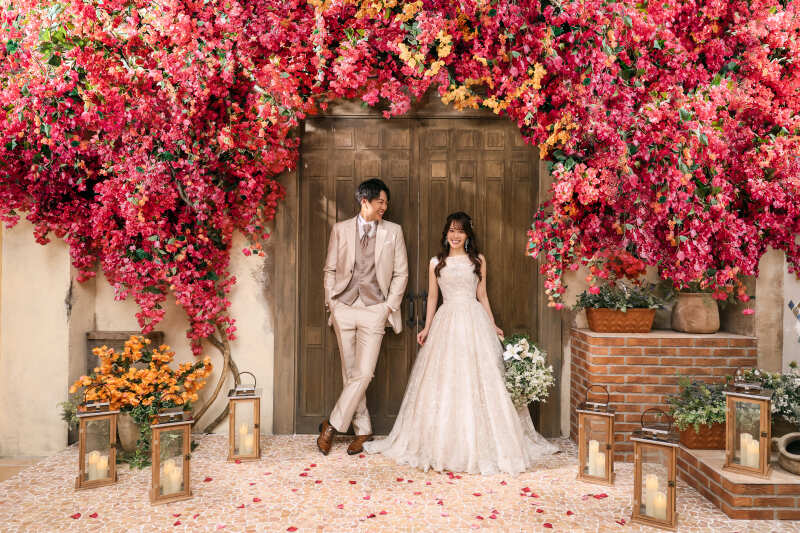 結ばれたおふたりが寄り添い合う姿