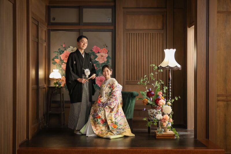 レトロモダンな和室で佇む趣ある姿