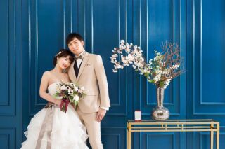 様々なお花とともに