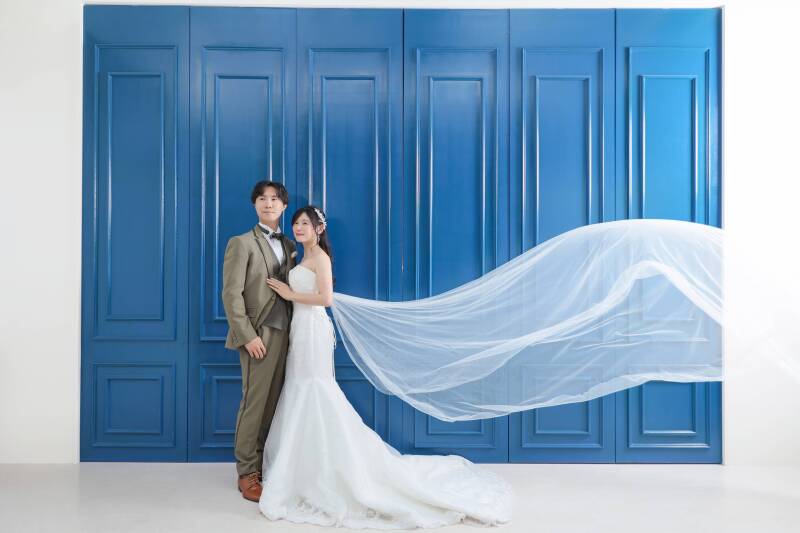 静かに舞うもの