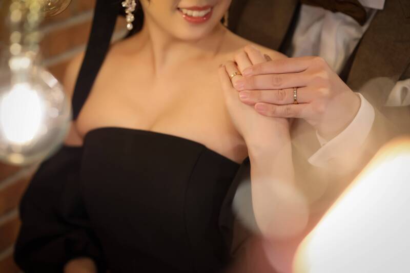 手元に集まる光