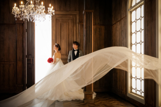 風に舞う誓いの瞬間