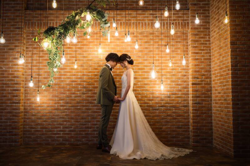 光が浮かぶ部屋