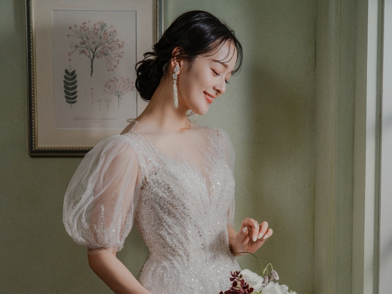 studio LUMINOUS お台場_ウエディングドレスが豊富