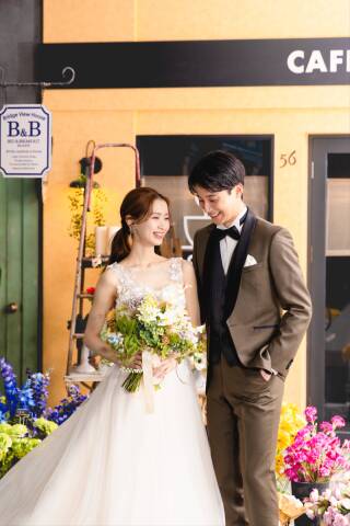studio LUMINOUS お台場_Cafe＆Flower Wall