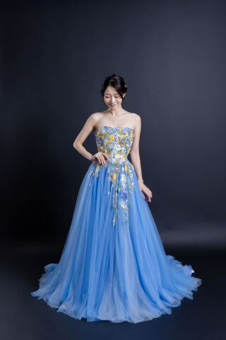 TAKAMI BRIDAL ブルー・ミルトニア