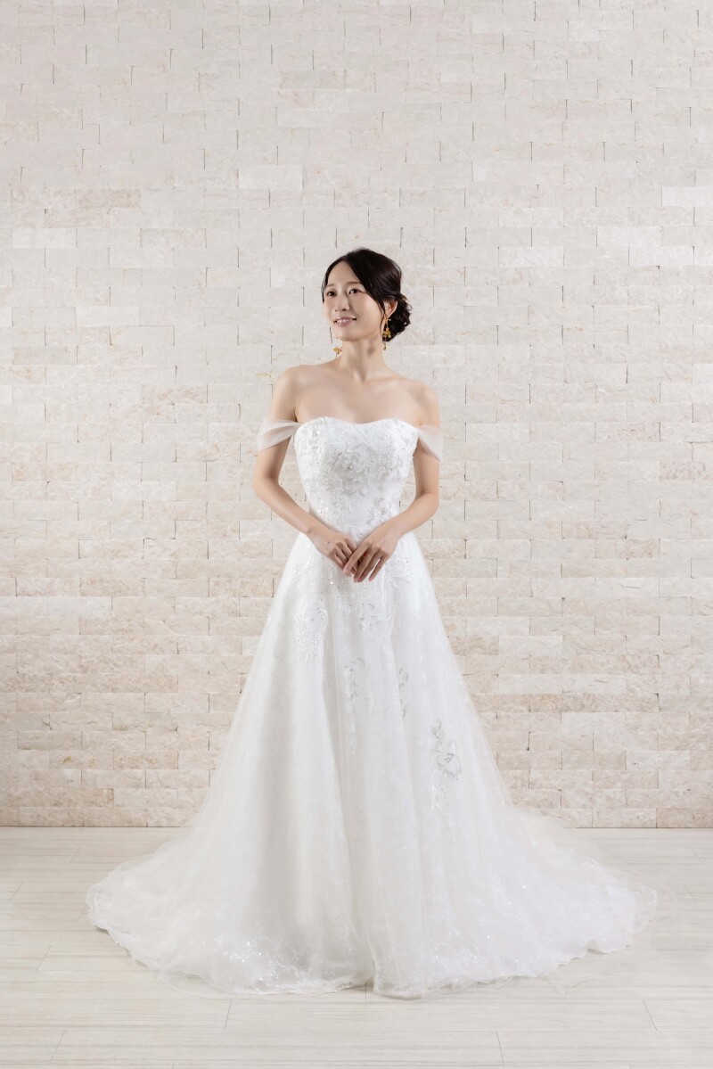 TAKAMI BRIDAL ポテンティラ