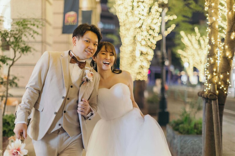 ライトアップをバックに♪