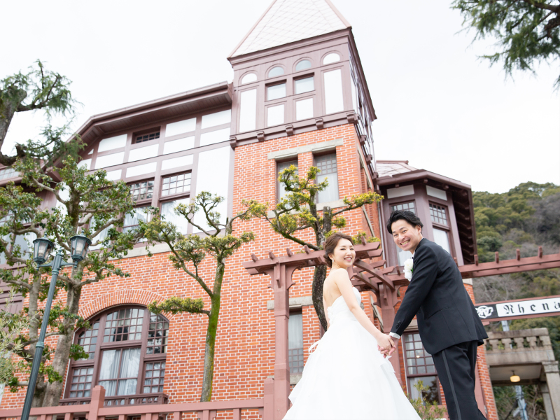 風見鶏の前でもこの笑顔♪