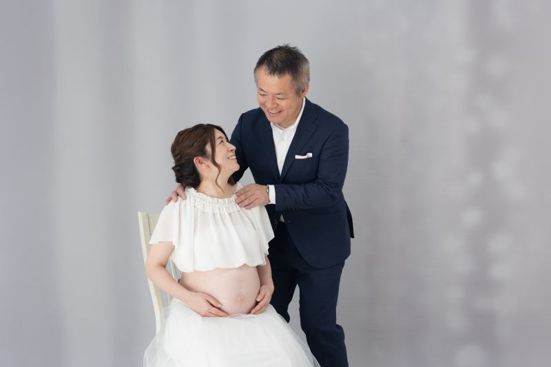 グレーのバック紙で印象が変わる