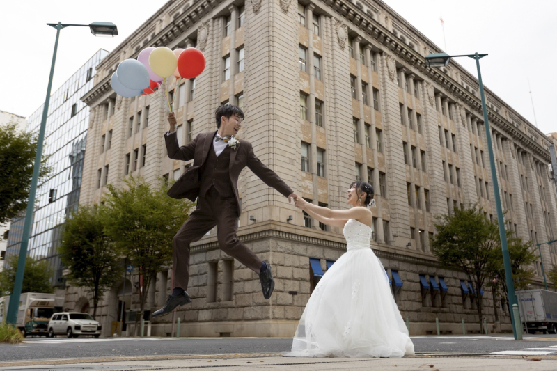 空飛ぶ新郎様！！