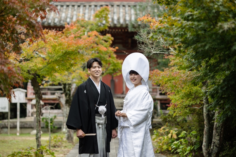 綿帽子を被って