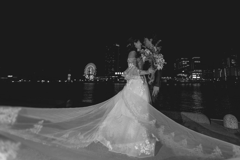 モノクロで大人っぽく