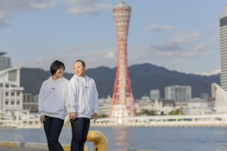 普段のおふたりらしさを活かした私服フォト＊