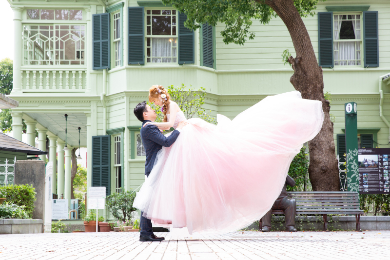 外舘バックに♪