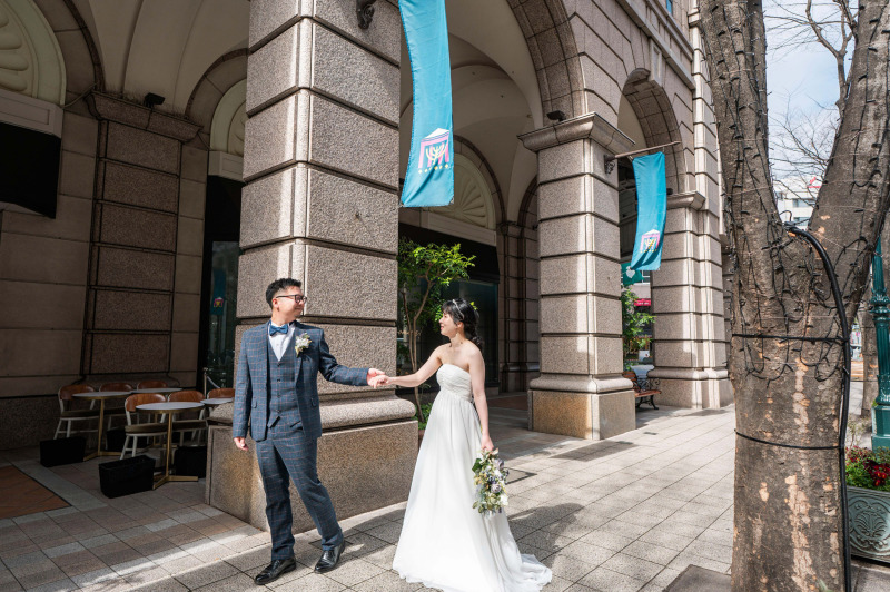 ご新郎様がエスコート*