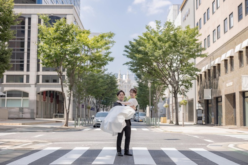 姫様抱っこでロマンチックに